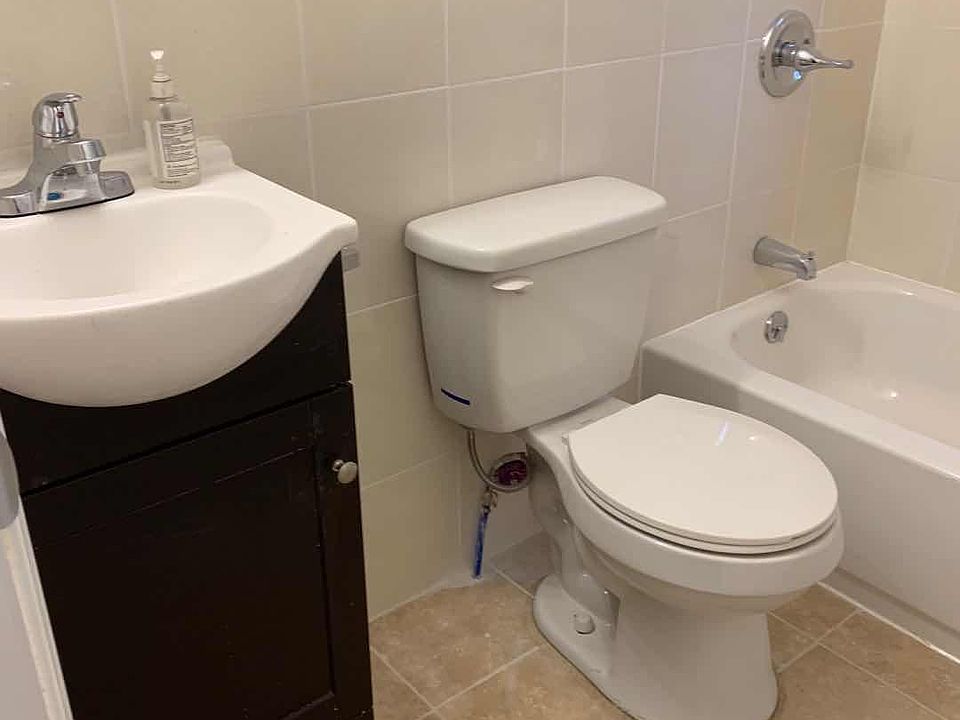 1st image of 2328 S 8th St Floor 1