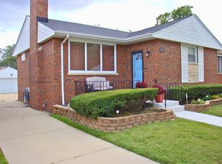 10301 Kent St, Westchester, IL 60154