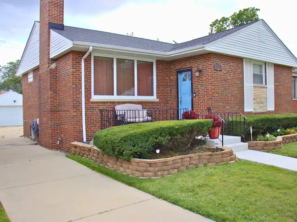 10301 Kent St, Westchester, IL 60154