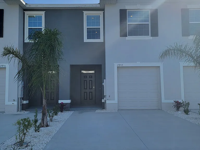 2892 Evergreen Elm Pass — Photo 2