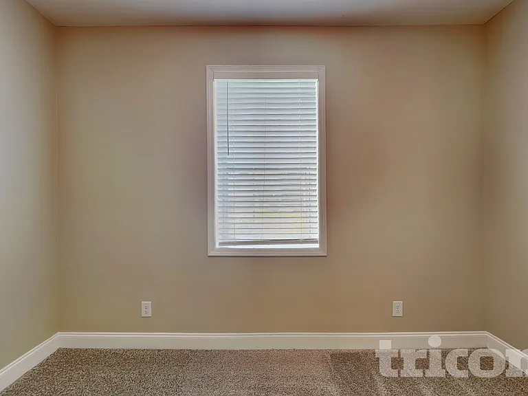 1063 Spicer Dr — Photo 14