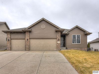 16312 R St, Omaha, NE, 68135