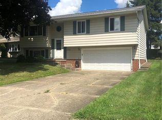 2520 Marda Dr, Parma, OH