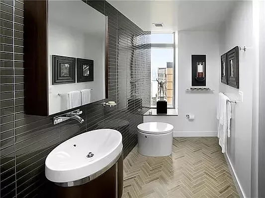 123 Washington St APT 33A photo 1