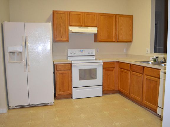 5th image of 1331 Wekiva Dr
