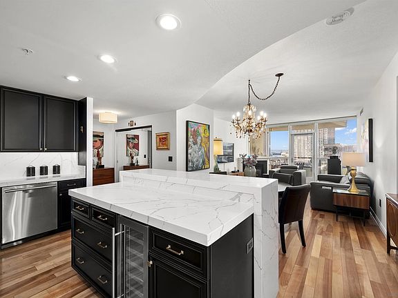 4th image of 510 1st Ave #1105