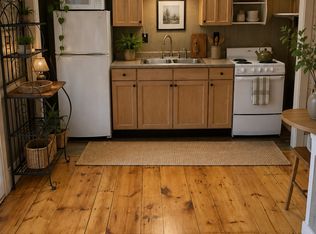 10 Academy Ave #203, Saco, ME 04072