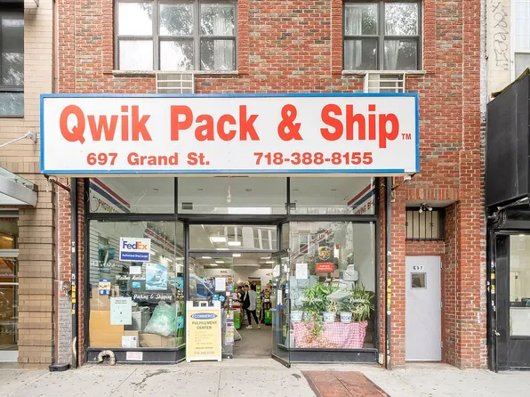 697 Grand St, Brooklyn, NY 11211