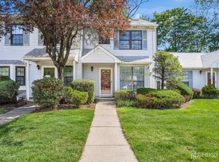 1405 Maplecrest Rd, Edison, NJ 08820