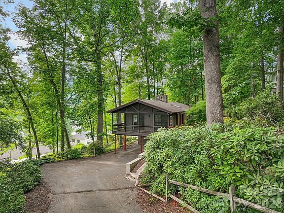 4th image of 436 Crum Dr