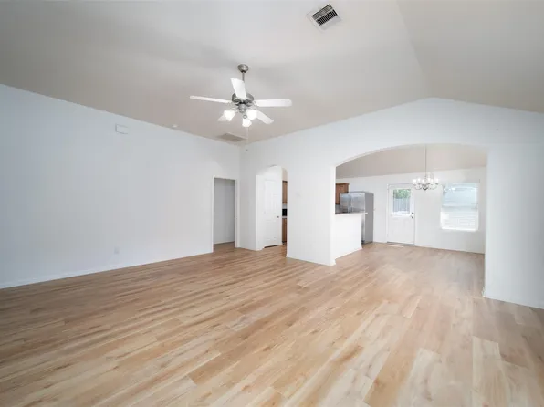 5706 Rocky Trail Dr, Kingwood, TX 77339