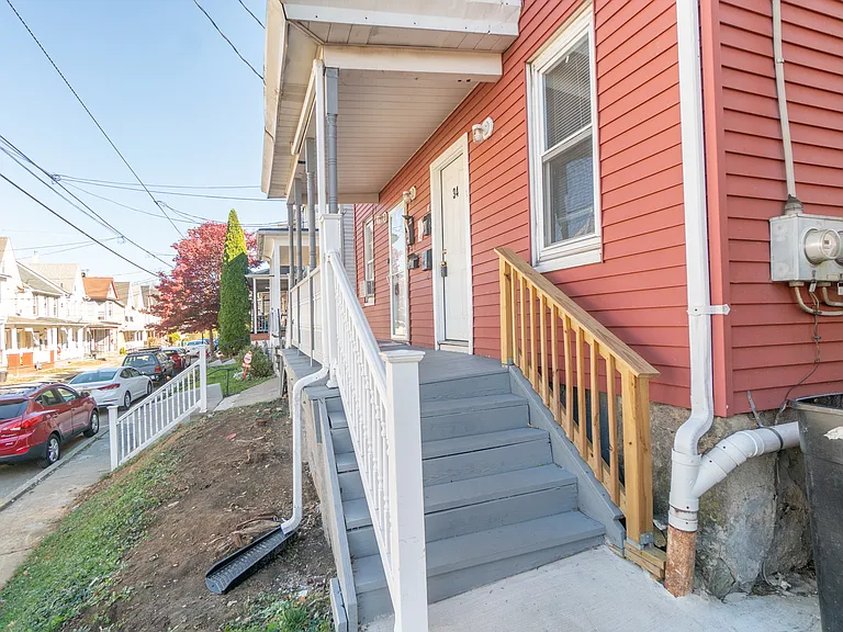 34-36 Bennett St #34A — Photo 20