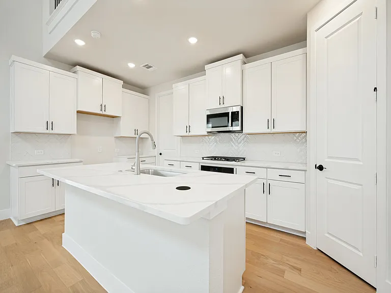 7221 Confetti St — Photo 19