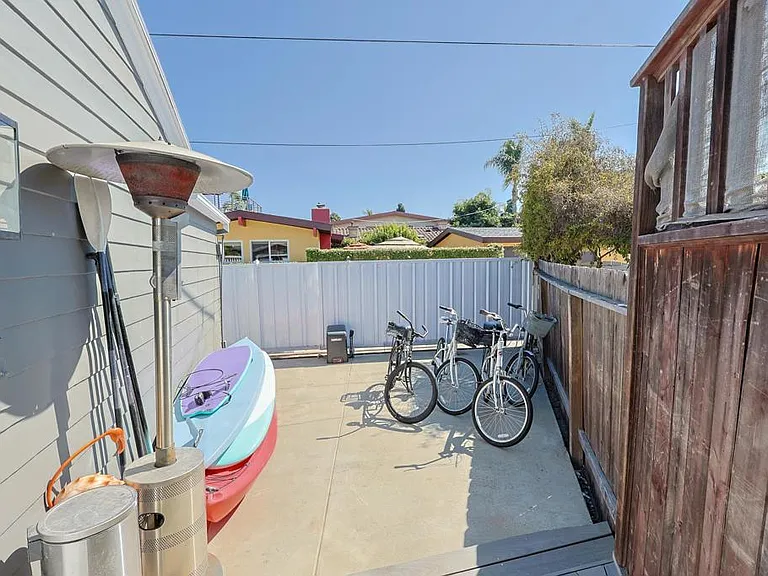 340 Glorietta Pl — Photo 49