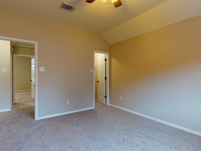 20802 Newbury Park Dr — Photo 41