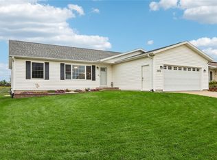 5970 York Ave, Marion, IA 52302