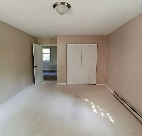 14 Amy Dr #A — Photo 6