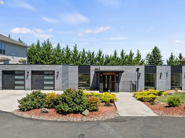 19753 SW Serah St, Beaverton, OR 97007