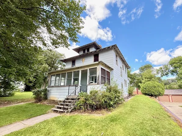 536 W Linden St, Fergus Falls, MN 56537