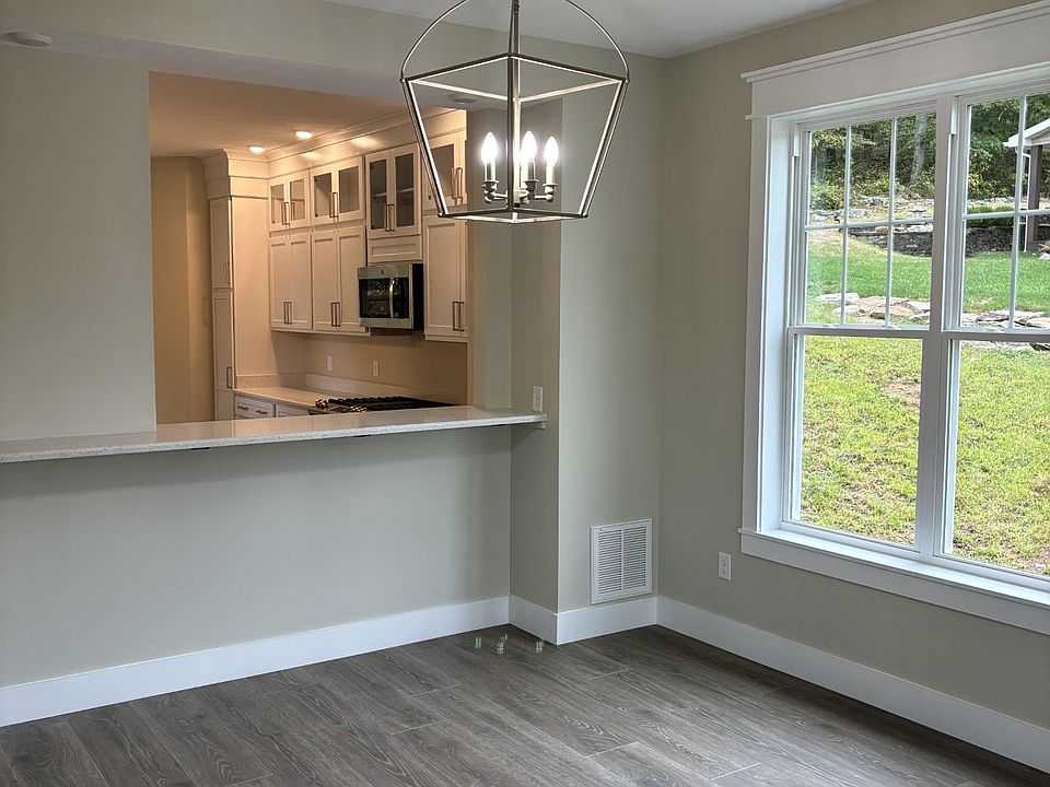 60 Lockwood Dr WV Zillow