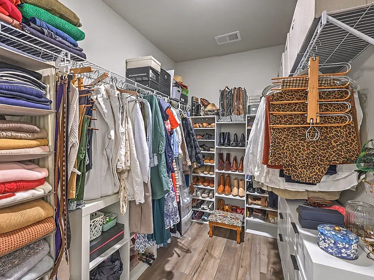 8354 Childs Cv — Photo 13