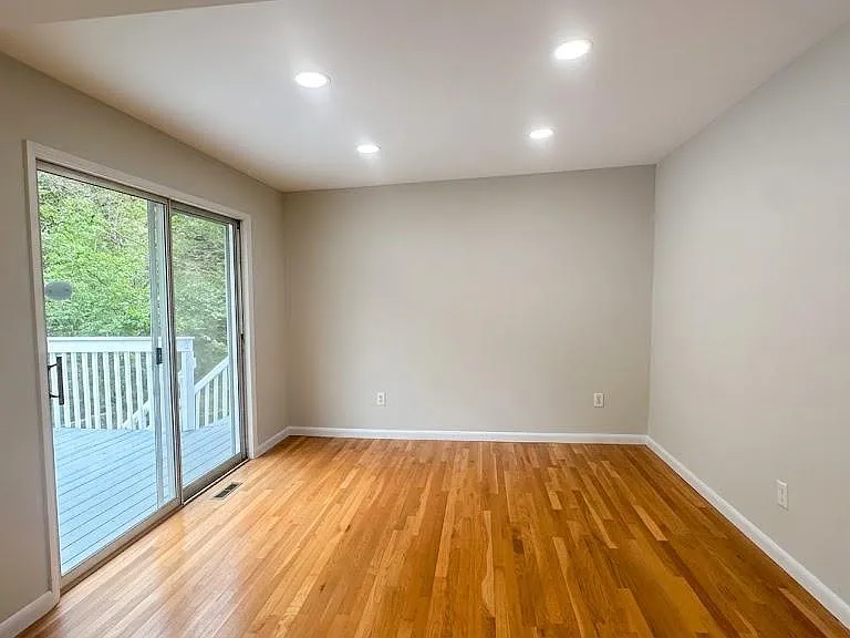 11115 Schuylkill Rd — Photo 11