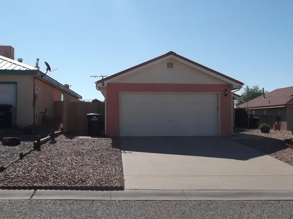 106 Vissing Pl, Los Lunas, NM 87031