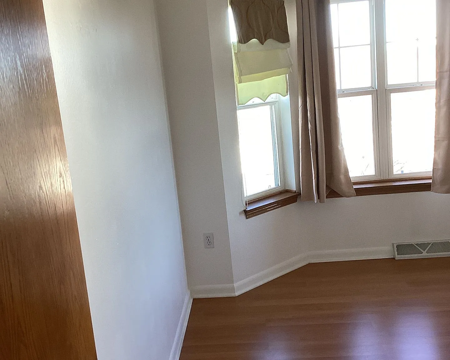 2 bed, 1472 sqft, $2,199 — Photo 1