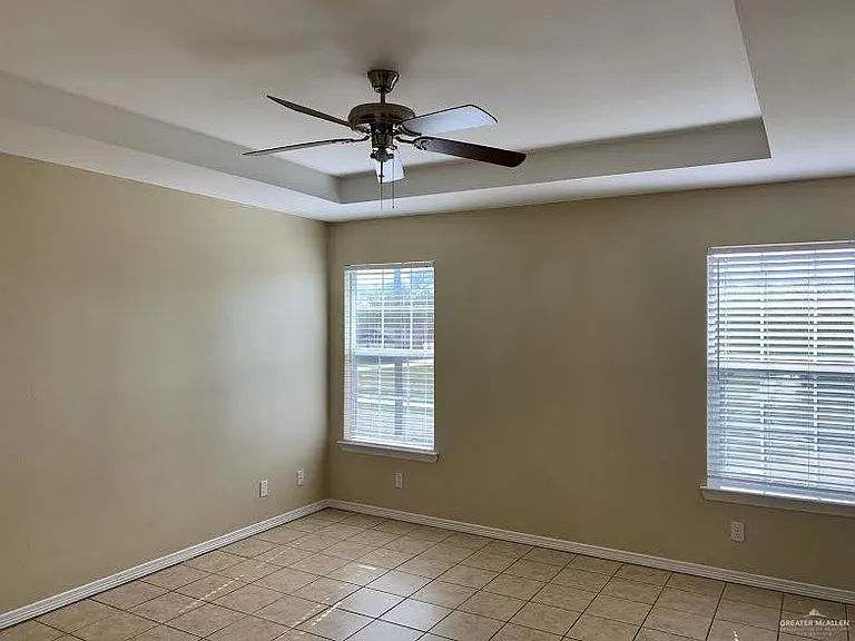 1509 Phoenix St — Photo 10