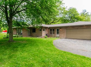 W220N3409 Bonnie Ln, Pewaukee, WI