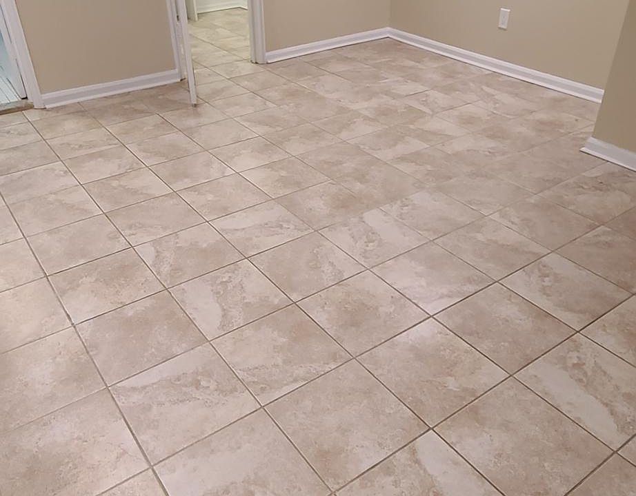 2nd image of 2300 Seymour Ave #1