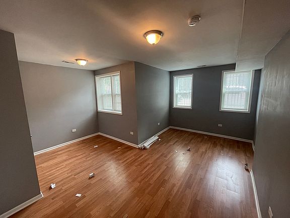 3rd image of 1854 S Central Park Ave #1854