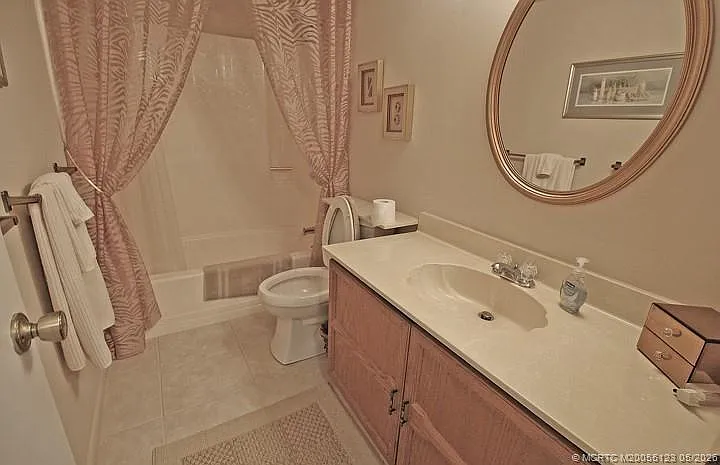 300 SW South River Dr #206 — Photo 18