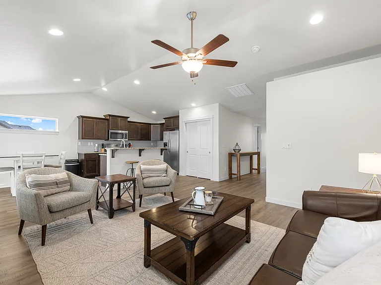 10710 W Catmint Dr — Photo 4
