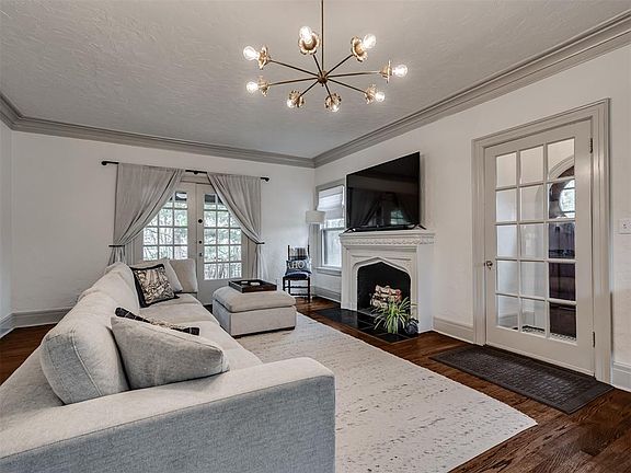 5th image of 1508 Classen Dr