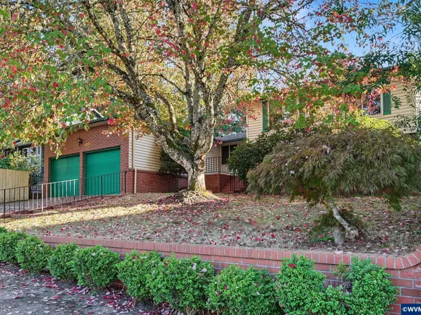 2270 Dorchester Dr S, Salem, OR 97302