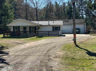 2905 W Burt Rd, Montrose, MI 48457