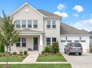 107 Championship Pl, Hendersonville, TN 37075