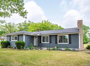 20760 Indian St, Southfield, MI