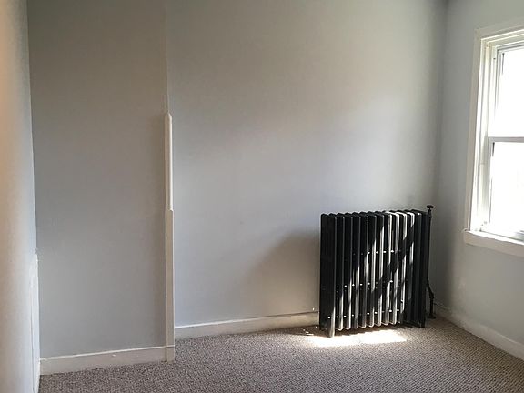 Spacious Sunny Bedroom