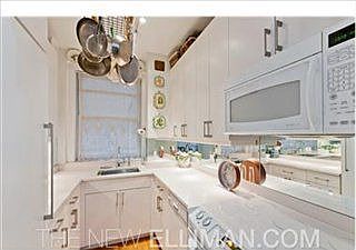 5th image of 40 W 55th St APT 4C