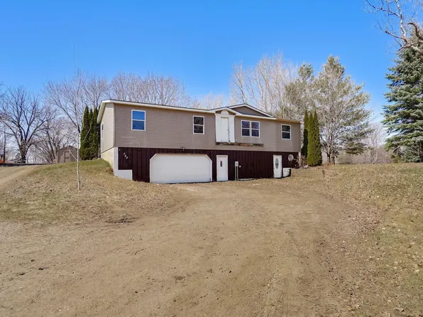 720 Central Ave S, New Prague, MN 56071