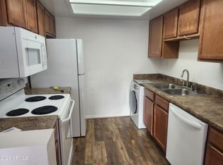 16602 N 25th St APT 204, Phoenix, AZ 85032