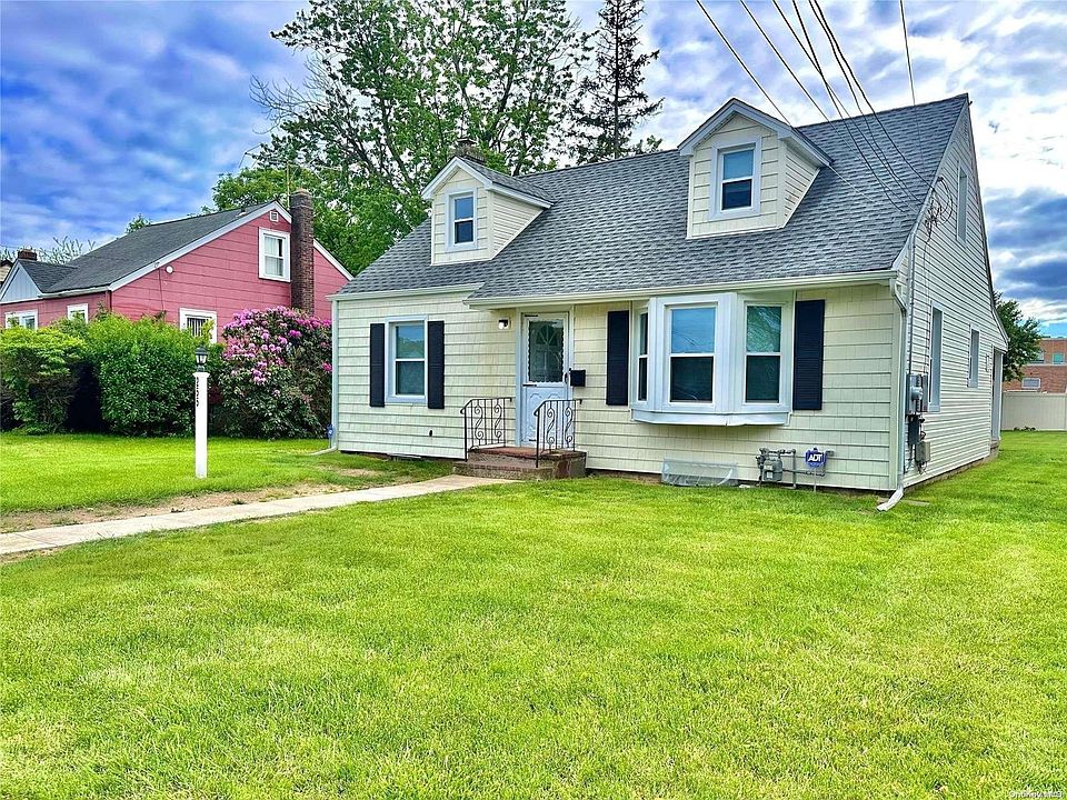 1st image of 255 Howard Avenue