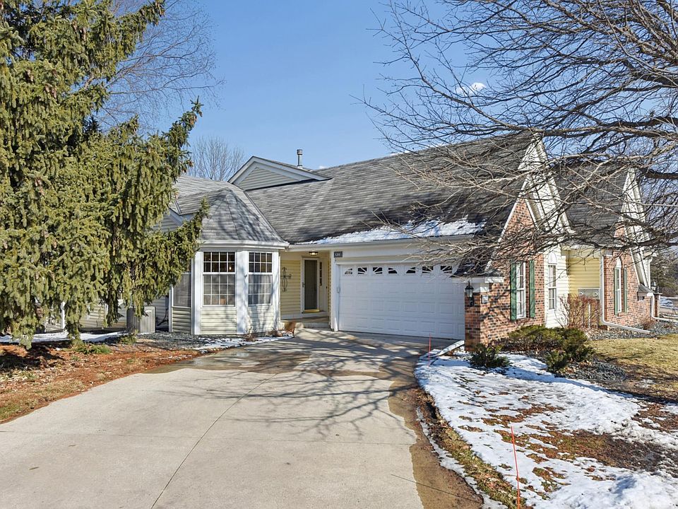 1st image of 1261 Pond View Ln
