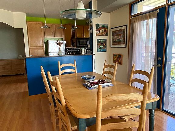 2nd image of 2565 Franklin Ave APT 310