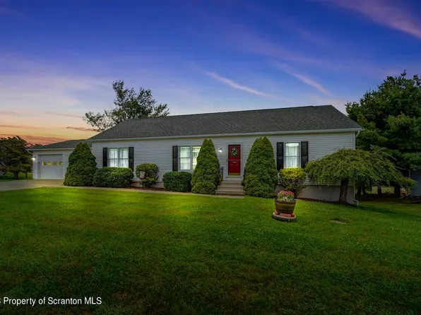 16 Rose Mary Dr, Tunkhannock, PA 18657