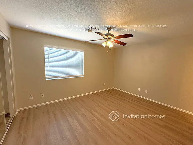 4709 N 84th Dr — Photo 9