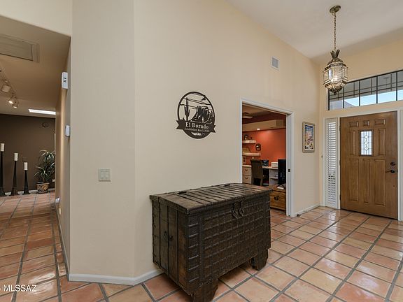 5th image of 65185 E Canyon Dr