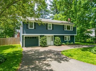 128 Harding St, Medfield, MA 02052